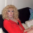 Versuch mal Tranny Telefonsex Ja, versuch einfach mal richtig geilen Tranny Telefonsex! Sie verwöhnen dich gerne mit ihrer sinnlichen Stimme und erzählen dir wie sie gerade ihren Schwanz wichsen. Martina...